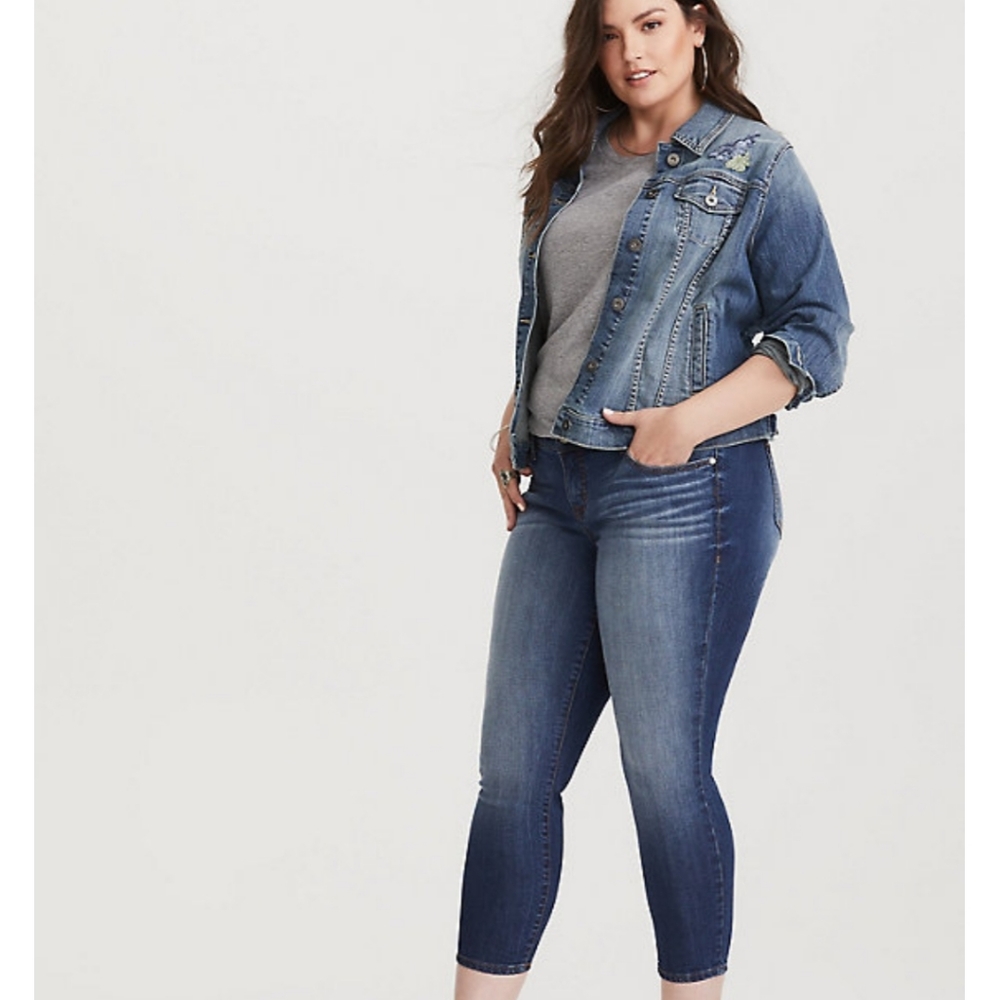 NWT Torrid 12R Classic Ankle Skinny jeans
